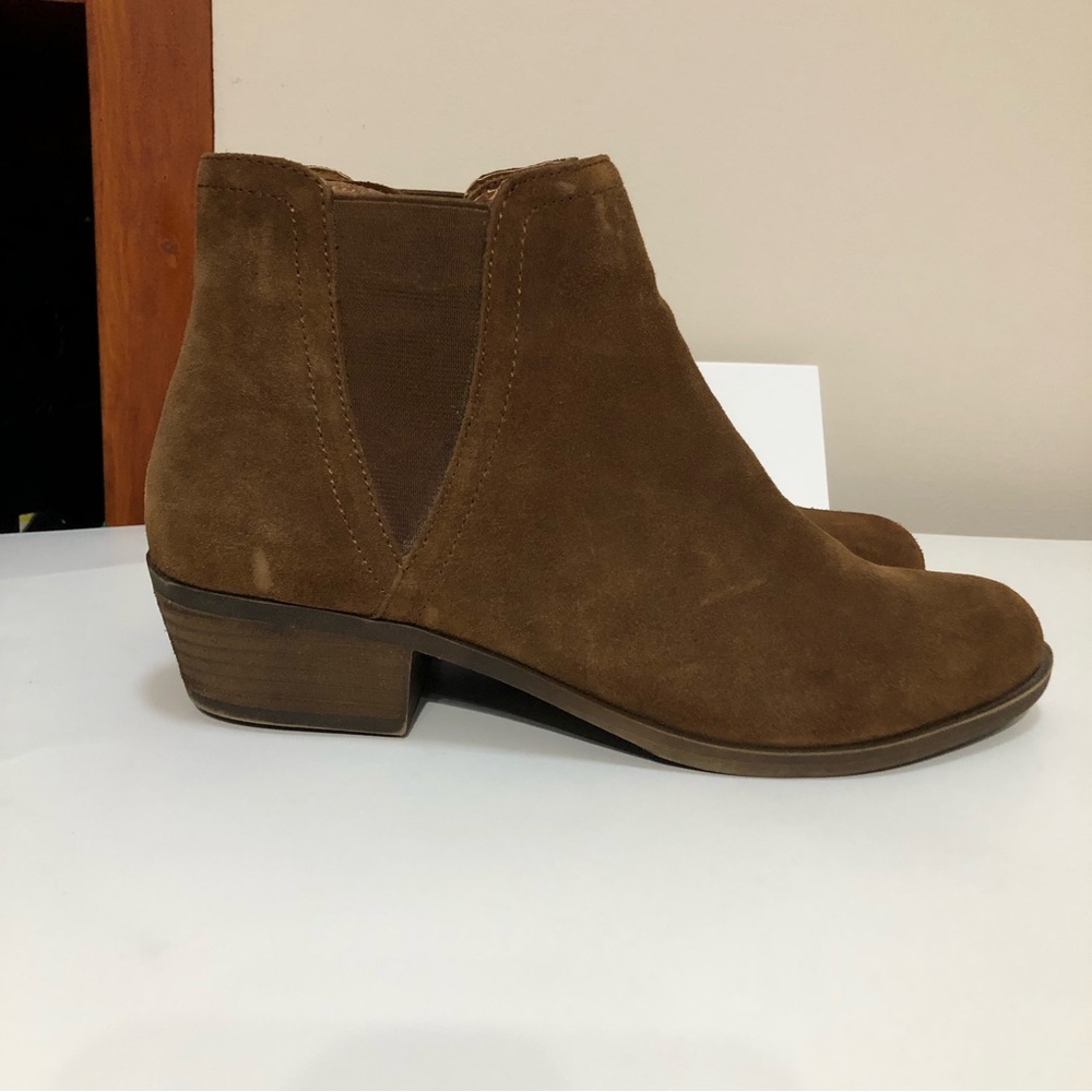 Kensie Garry Suede Ankle Boots - 10